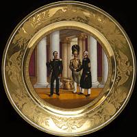 50f5Russian_Imperial_Porcelain_military_plate_01a_Palace_Grenadiers.jpg