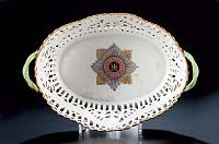 f - A RUSSIAN PORCELAIN DOUBLE HANDLED BASKET FROM THE IMPERIAL ORDER OF ST1.jpg