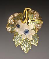     
: Lalique_Pendant.jpg
: 3
:	27.2 
ID:	191992