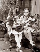 Old Photos of Girls and Their Dolls (5).jpg